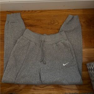Nike Heather Gray Joggers